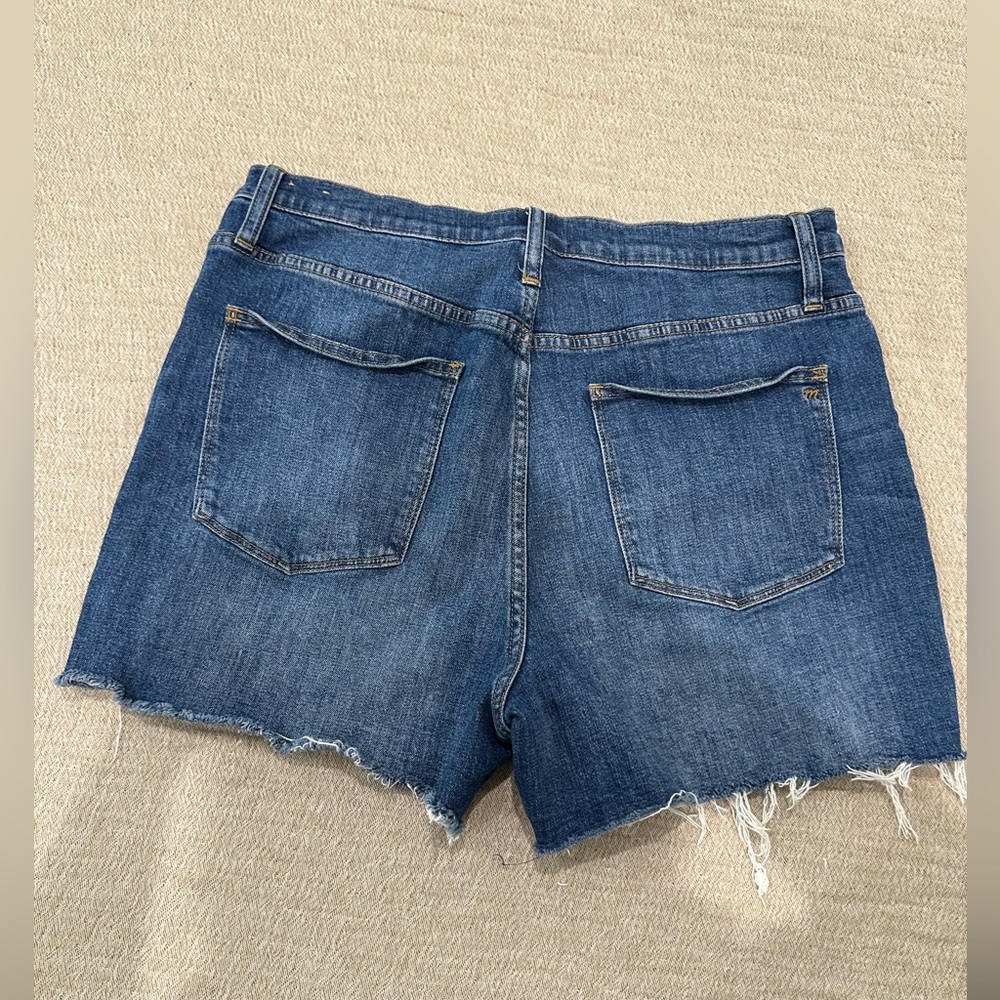 Madewell high rise denim shorts size 32 - Picture 2 of 4